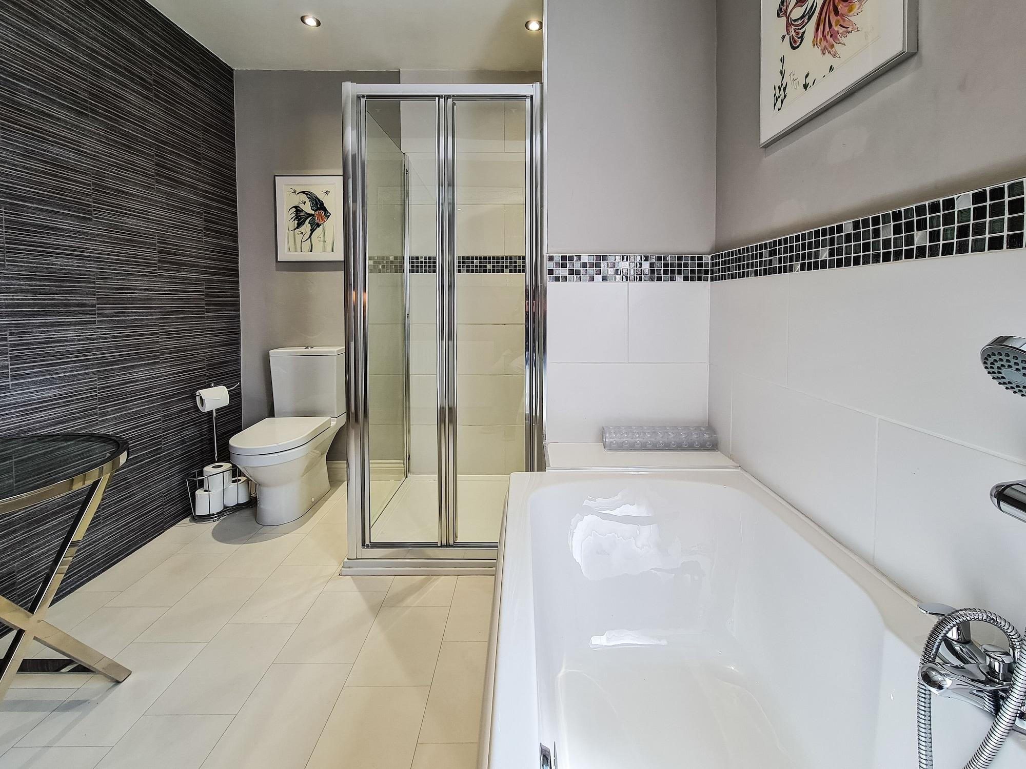 Grantham Arms Hotel Бъроубридж Екстериор снимка