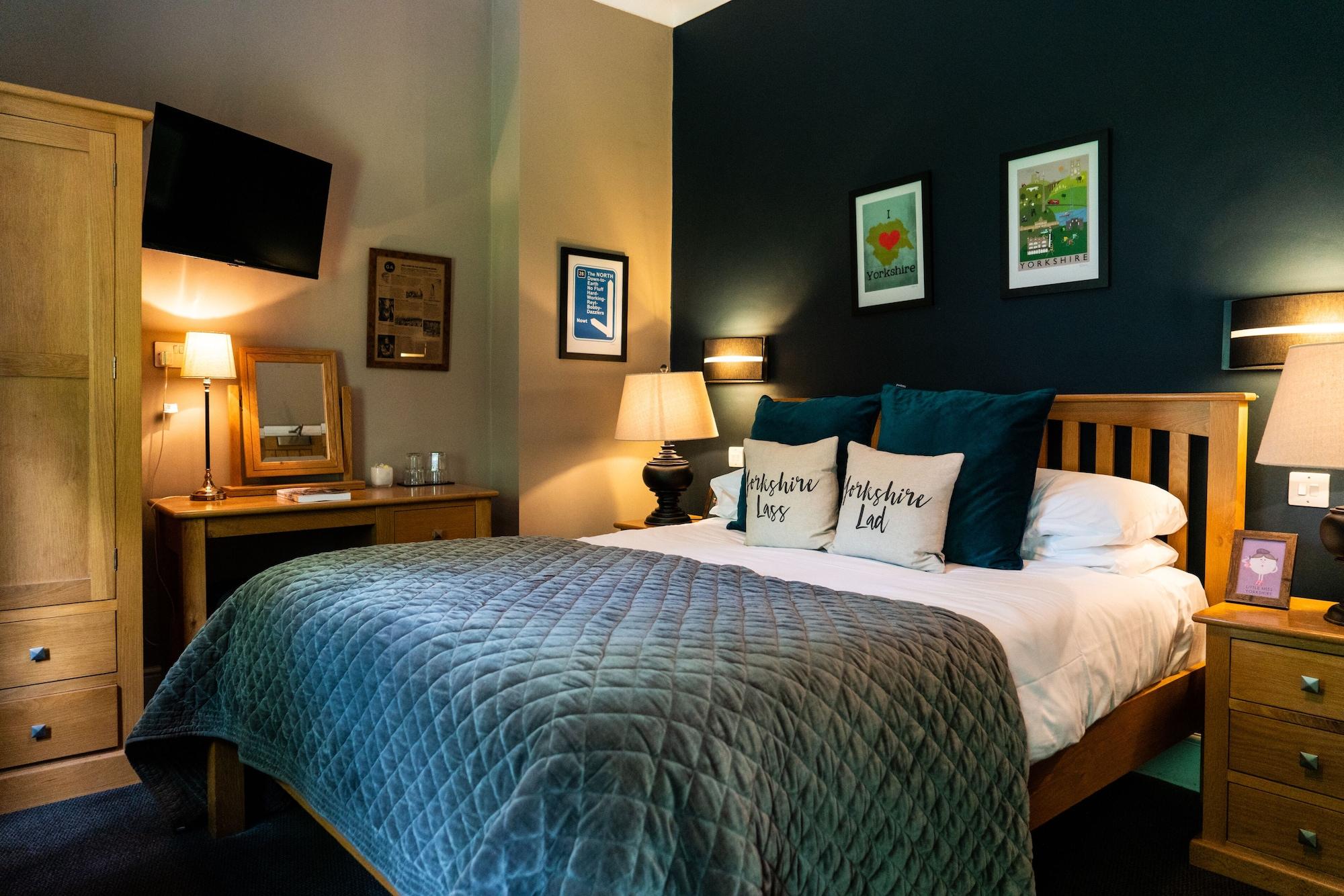 Grantham Arms Hotel Бъроубридж Екстериор снимка