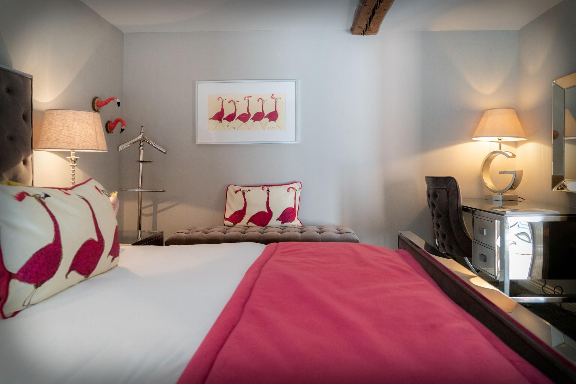 Grantham Arms Hotel Бъроубридж Екстериор снимка